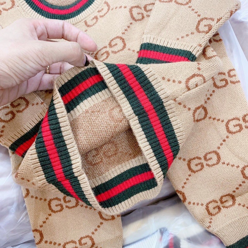 SÉT LEN HOẠ TIẾT CHỮ CHO BÉ