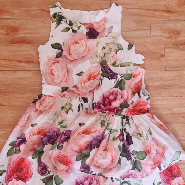 Set váy next mẹ và bé