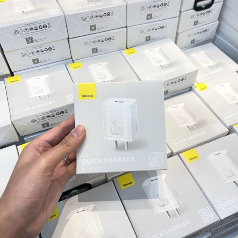 Củ sạc nhanh 20W cho IPhone 12 Series chính hãng Baseus Super Si Quick Charger bảo hành 12 tháng