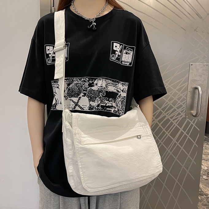 Túi đeo chéo vải dù khổ vuông kiểu dáng sinh viên đựng vừa laptop mini