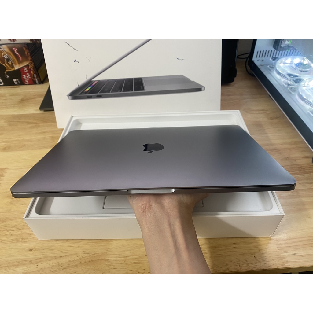  Mác Búc Pro 13 inch 2019 Toucbar / Core i5/ Ram 8GB/ SSD 256GB