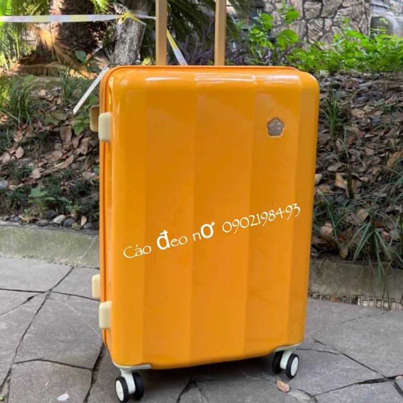 Vali AIRWAY Cao Cấp Tặng Kèm Ô, có ổ cắm sạc dự phòng, khay đựng ô, khoá an toàn, size 20-28- Cáo đeo nơ