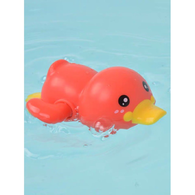 Vịt bơi nút vặn - Đồ chơi giúp bé vui chơi khi tắm