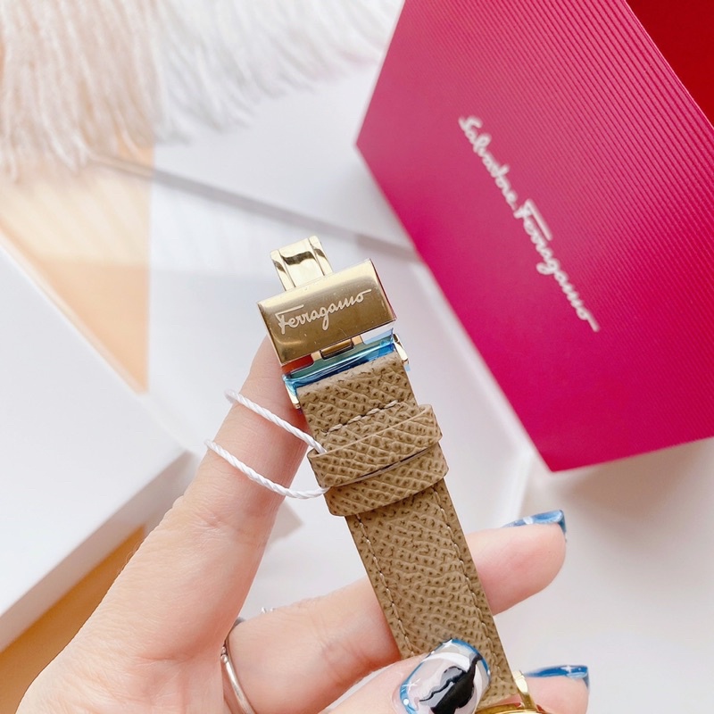 Đồng hồ nữ Ferragamo New munietto collection