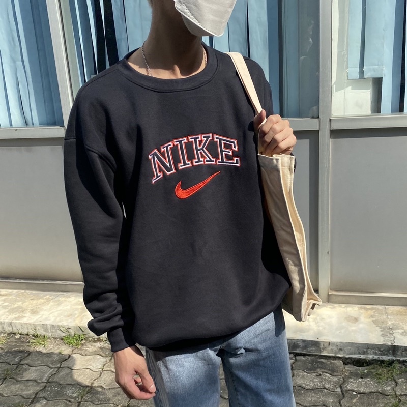 [Mã 12FASHIONSALE1 giảm 10K đơn 50K] ÁO SWEATER N1KE BLACK RED 🖤 | BigBuy360 - bigbuy360.vn