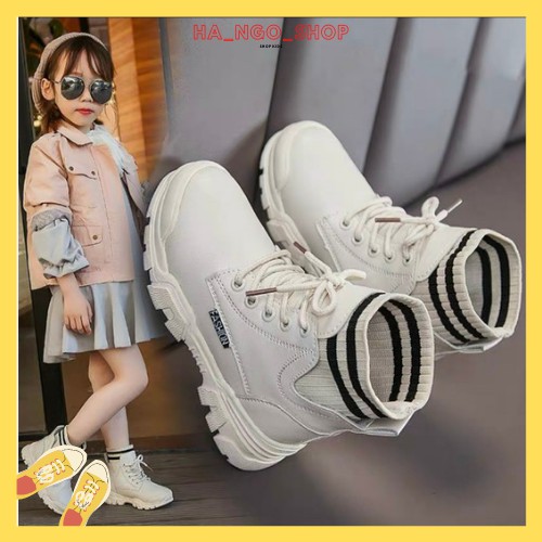 Bốt Cổ Len Cho Bé Gái