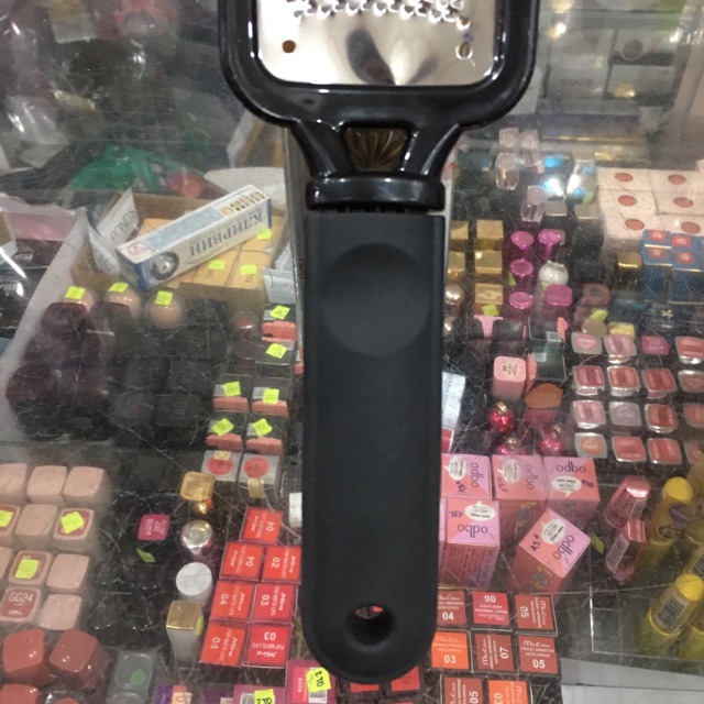Dụng cụ chà gót chân cán và viền bọc nhựa (1 đầu)