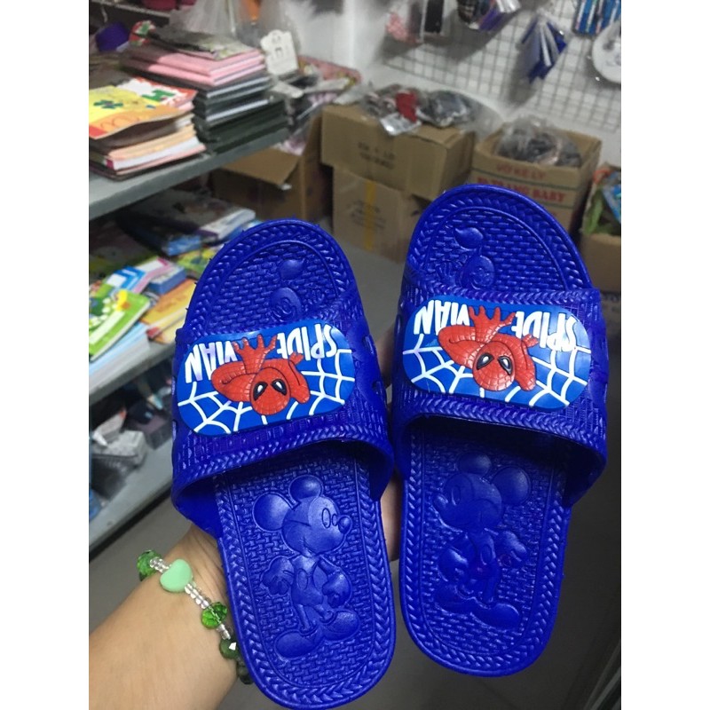 Dép lê siêu nhân Superman cho trẻ siêu rẻ
