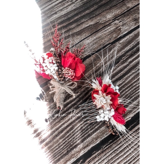 Combo hoa cài áo chú rể và xược tóc cô dâu