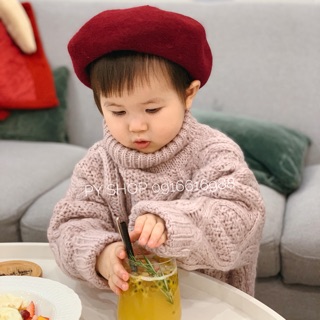 Áo len cổ lọ hồng 110 + mũ nồi đen