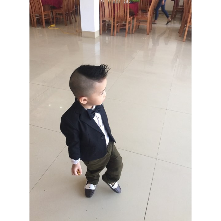 Bộ vest trẻ em