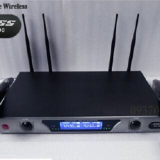 MICRO không dây BOSS MT 990 cao cấp