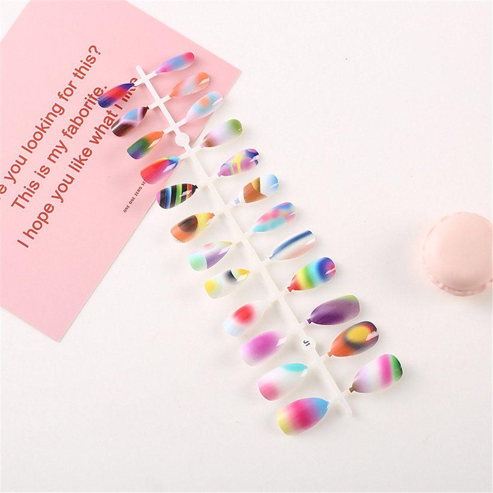 Bsuns Set 24 Móng Tay Giả Ngắn Màu Gradient Vẽ Họa Tiết Gradient