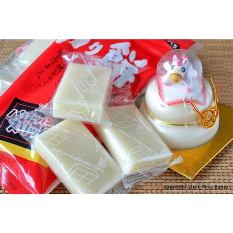 Bánh dày Kiri mochi khô vuông Nhật Bản 400g/ 1kg