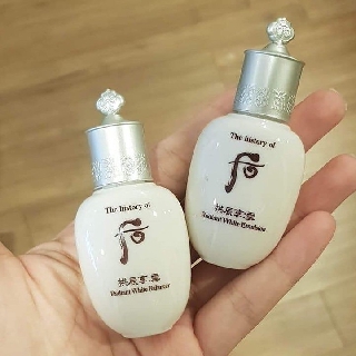 Cặp nước hoa hồng và sữa dưỡng trắng da Whoo Radiant White