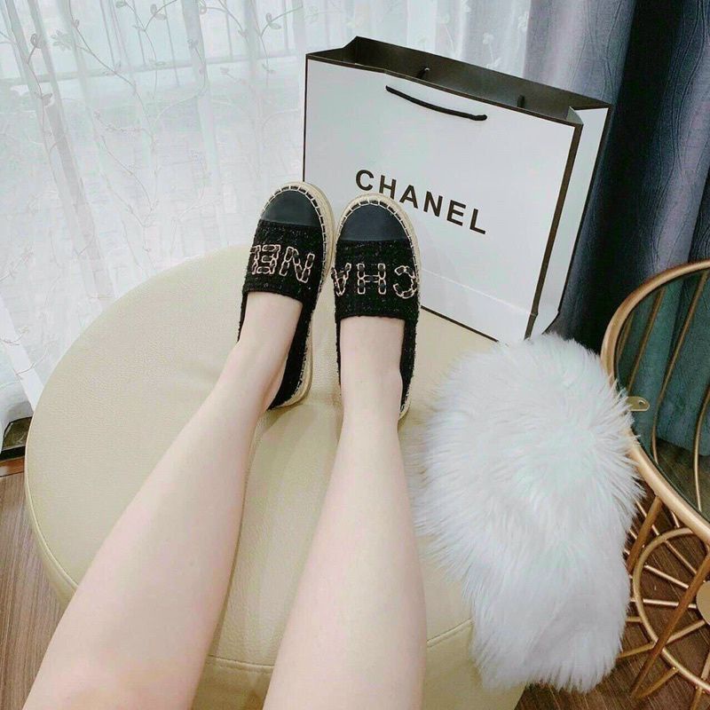 Giầy lipon mẫu mới siêu nhẹ êm chân hót