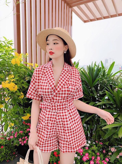 Jumpsuit ngắn