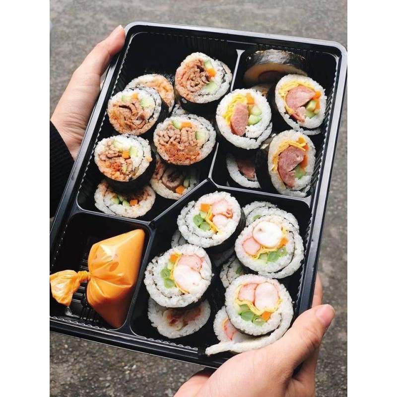 100 Hộp nhựa 4 ngăn HT25 kèm nắp
