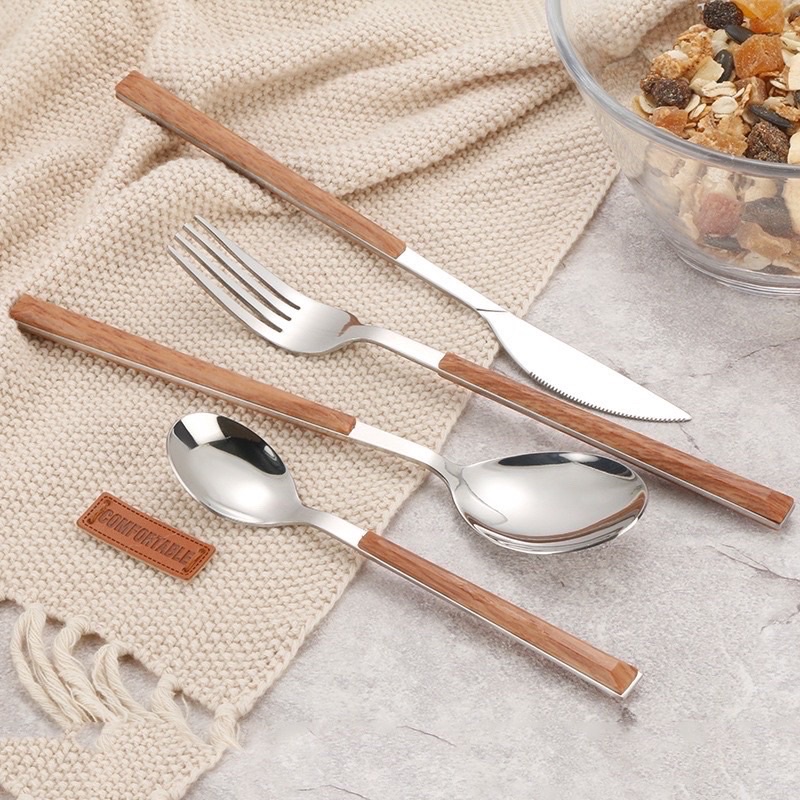 Thìa dĩa cán gỗ Inox cao cấp