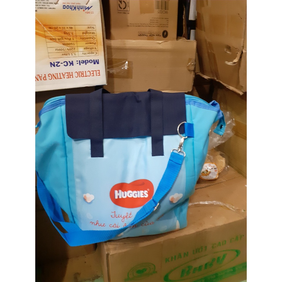 Túi xách đựng đồ cho bé Quà tặng từ huggies