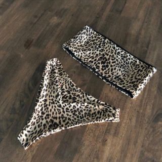 Bikini 2019 - 2 mảnh sexy da beo