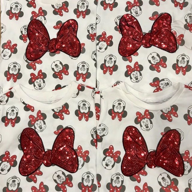 Áo cộc Zara hoạ tiết Mickey đính cườm nơ