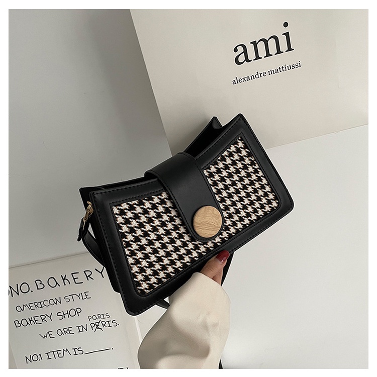 Túi Đeo Vai Dáng Vuông Nhỏ Phong Cách Phương Tây Thời Trang Mùa Xuân Cho Nữ 2022