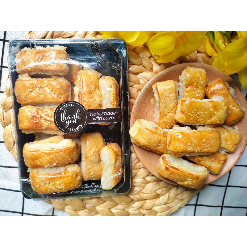 Bánh xếp nhân dừa nướng bơ sữa Hộp 14 bánh