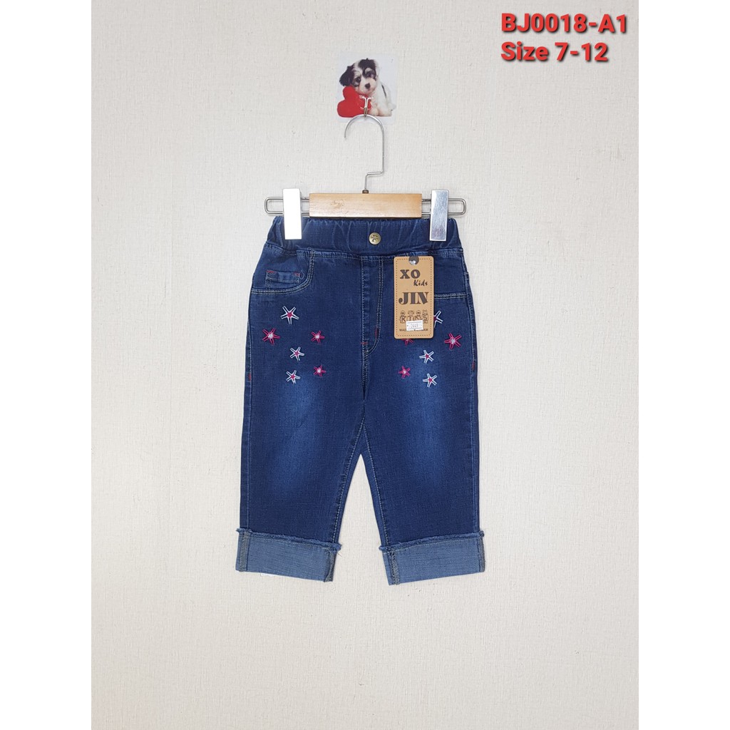 BJ0018 -A1 quần jean nữ lửng co giãn thêu sao biển màu xanh, hiệu XOKids, size 7-12 cho bé từ 15-30kg