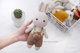 Thỏ Bunny móc bằng len