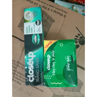 Kem đánh răng Closeup vị dừa tặng khăn giâý