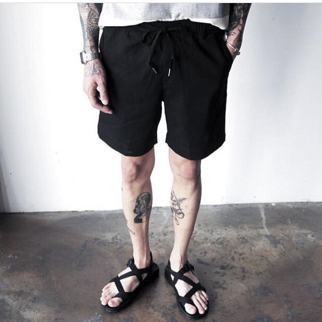 Quần Short Kaki nam nữ Đen Unisex form ngắn trên gối | BigBuy360 - bigbuy360.vn