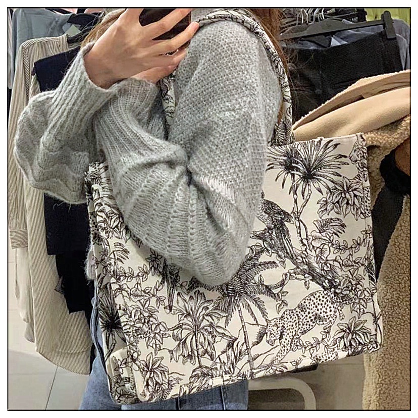Túi tote Đeo Vai Bằng Vải canvas Thêu Tay Sức Chứa Lớn Mẫu Mới 2022 Cho Nữ