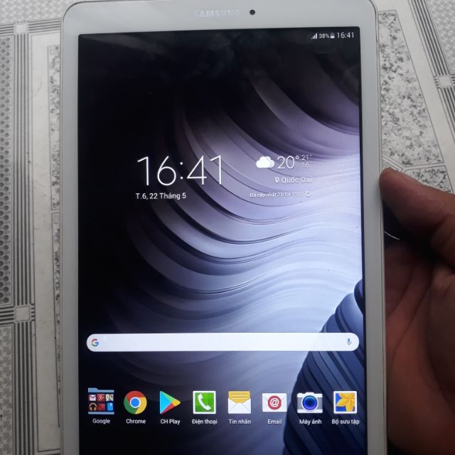 May tính bảng samsung tab e  t561