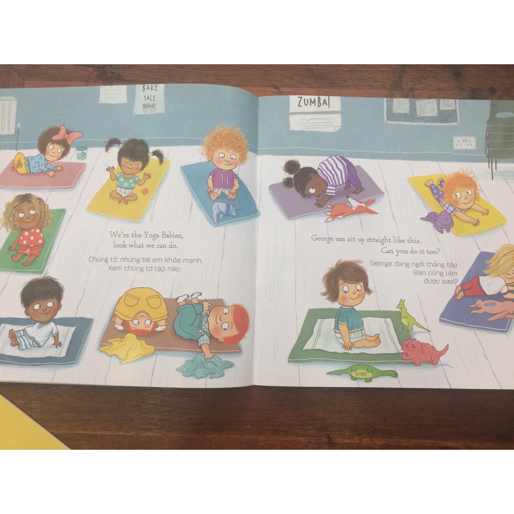 Sách - Song ngữ cho bé - Những em bé khỏe mạnh
