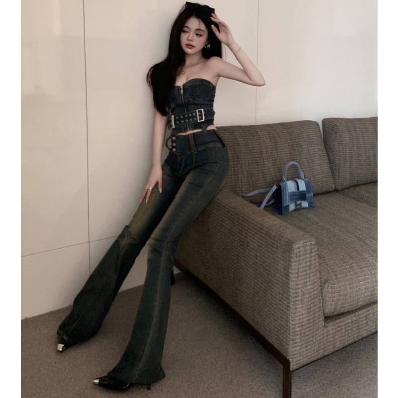 Áo ống và quần jean lưng cao thời trang quyến rũ cho nữ