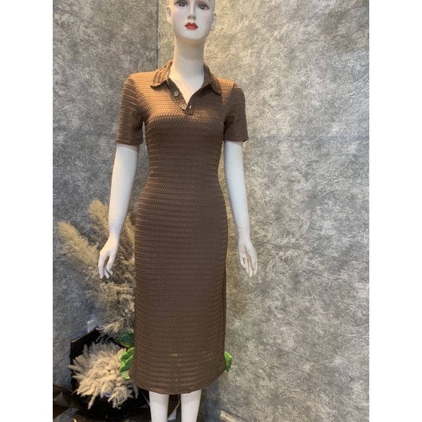 Váy body cổ đức khuy gỗ 3 màu siêu xinh