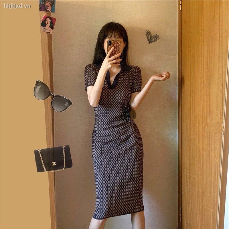 Đầm Dệt Kim Có Cổ Ôm Eo Phong Cách Cổ Điển Thời Trang Mùa Hè Quyến Rũ 2021