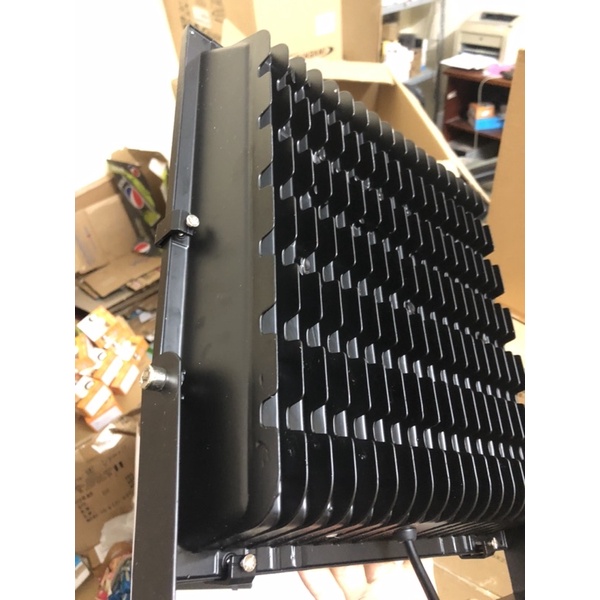 Đèn phaled công xuất 200w IP66 ngoài trời ánh sáng trắng vàng Chip led Epistar bảo hành 2 năm Anteico đèn chiếu sáng