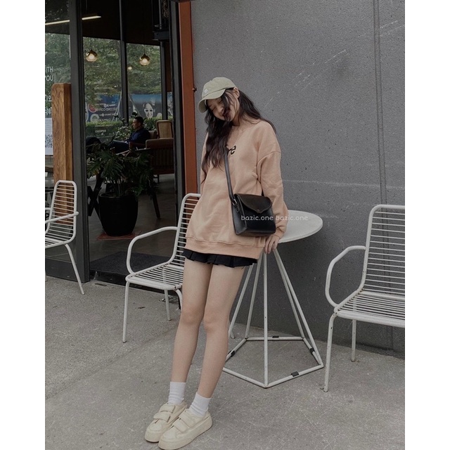 Áo sweater nỉ bông form rộng, áo nỉ bông in chữ Bazic one | BigBuy360 - bigbuy360.vn
