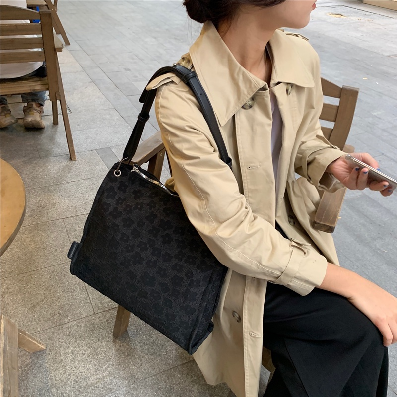 IELGY Túi Xách canvas Sức Chứa Lớn Họa Tiết Hoa Cúc Nhỏ Có Khóa Kéo Phong Cách Nhật Hàn