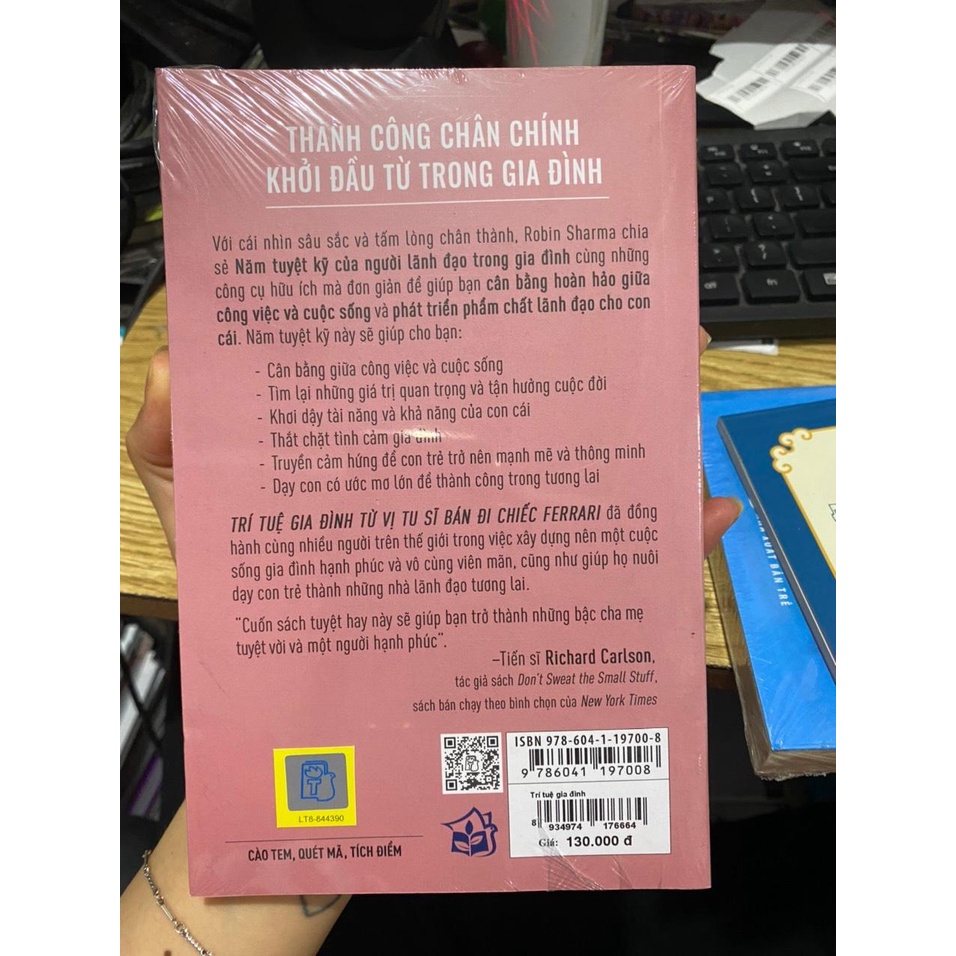 Sách - Trí Tuệ Gia Đình : Từ vị tu sĩ bán đi chiếc Ferrari ( NXB Trẻ )