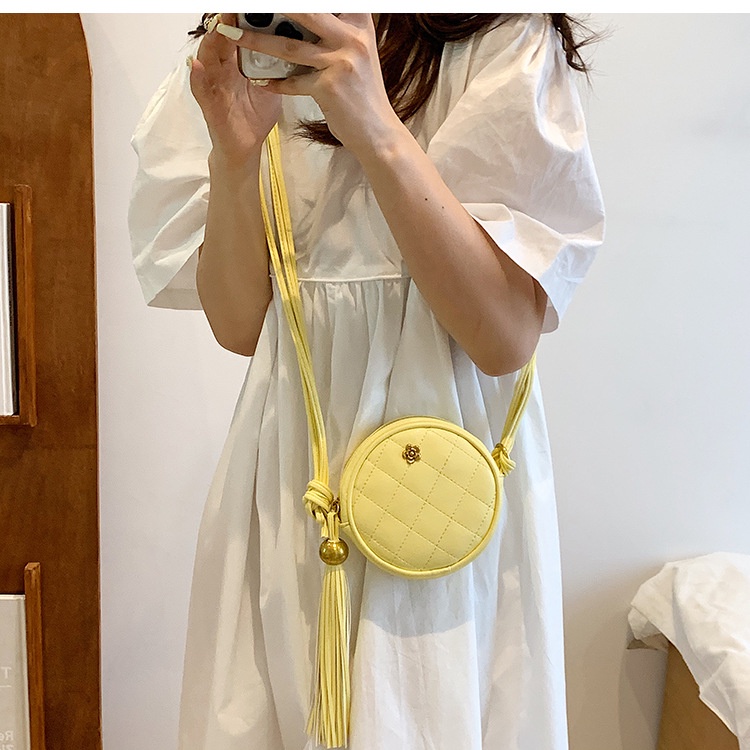 Túi Đeo Vai Hình Tròn Cỡ Nhỏ Phối Tua Rua Thời Trang Cho Nữ