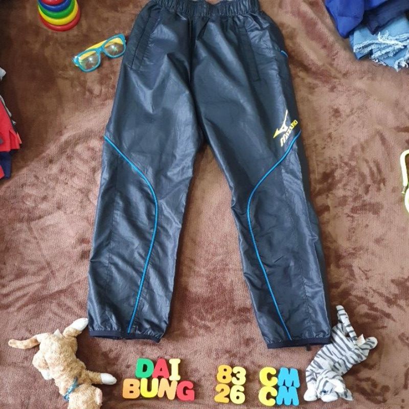 Quần gió thể thao