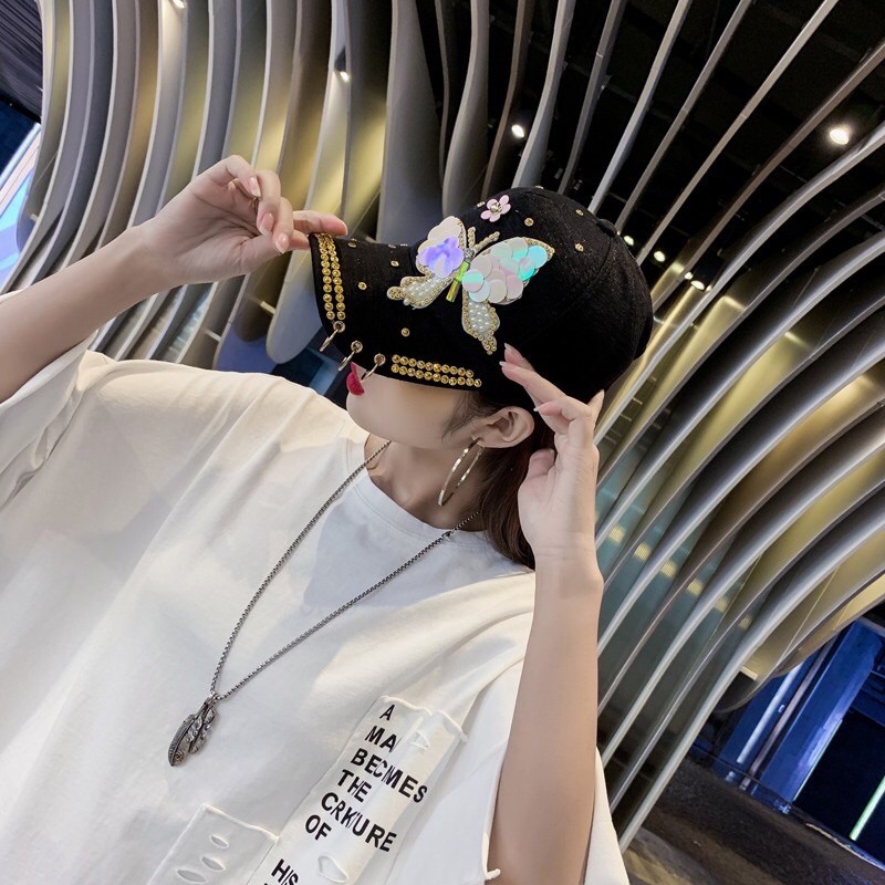 Nón đính đá hoạ tiết bướm kim sa cho nữ