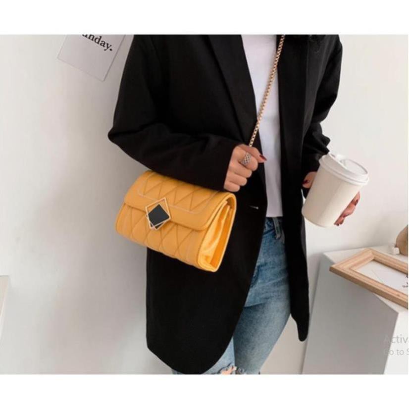 👛ẢNH SHOP CHỤP👛 Túi đeo chéo trần trám khóa kính nghiêng thời trang BH 403 | BigBuy360 - bigbuy360.vn
