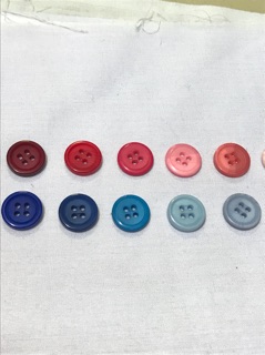 Nút 4 lỗ size 16mm