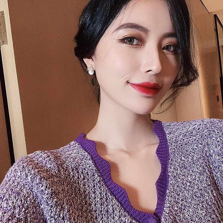 Bông Tai Mạ Bạc 925 Hình Cánh Hoa Đính Đá Sang Trọng
