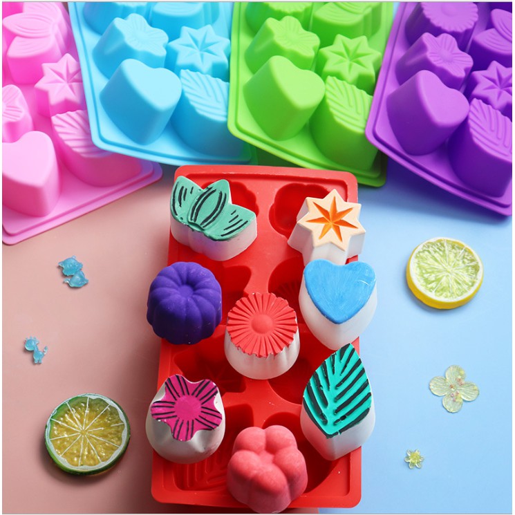 Khuôn silicon làm thạch rau câu, socola, kẹo 8 hình hoa lá tim pudding mousse