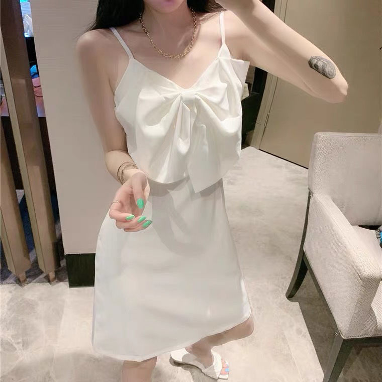 Đầm ôm Ngắn Tay Cổ Chữ V Eo Thắt Dây Thời Trang | BigBuy360 - bigbuy360.vn
